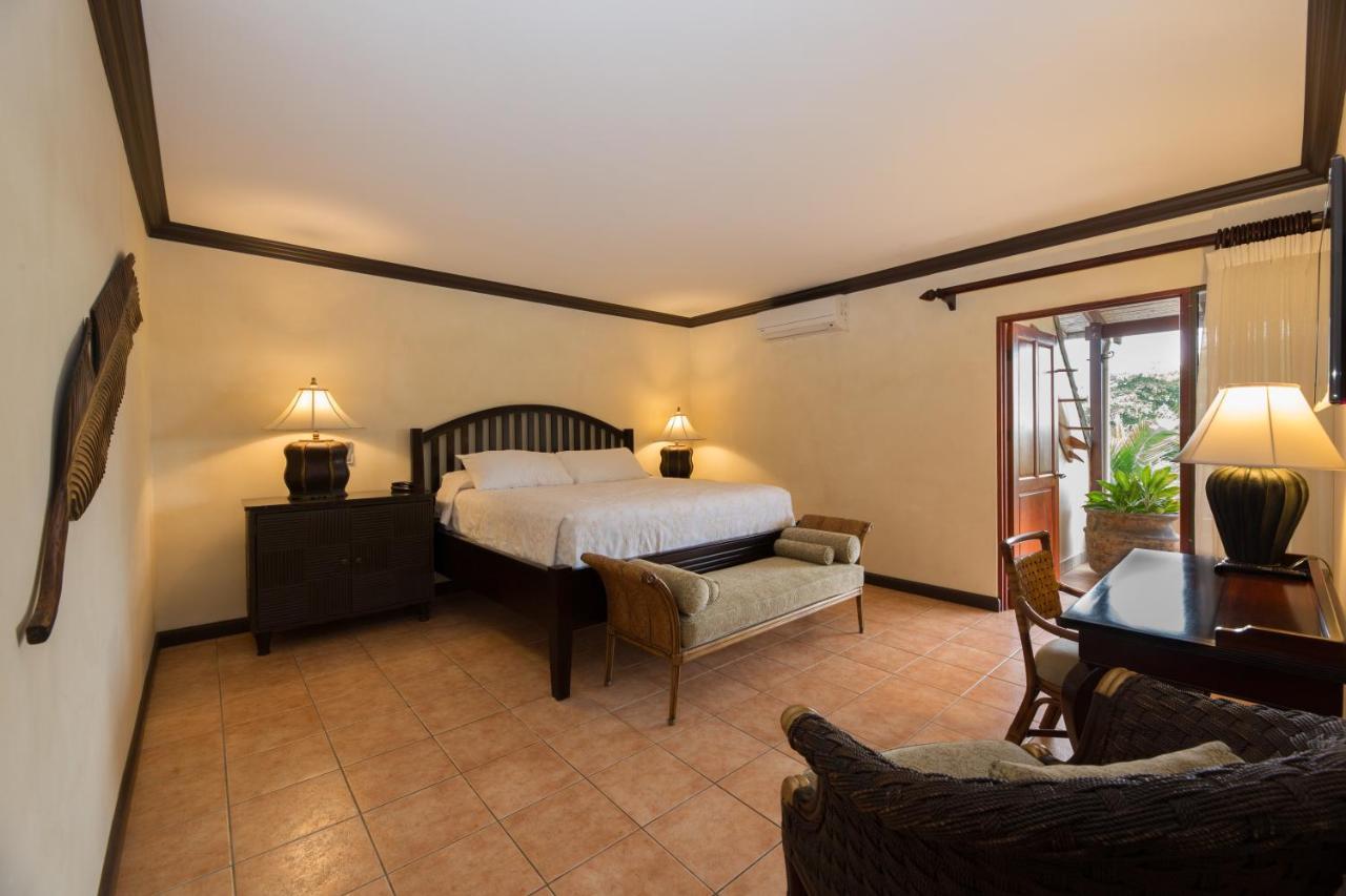 Club Del Mar Oceanfront Hotel ฆาโก ภายนอก รูปภาพ